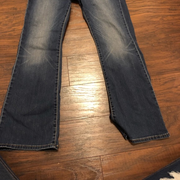 Jeans - Picture 2 of 2